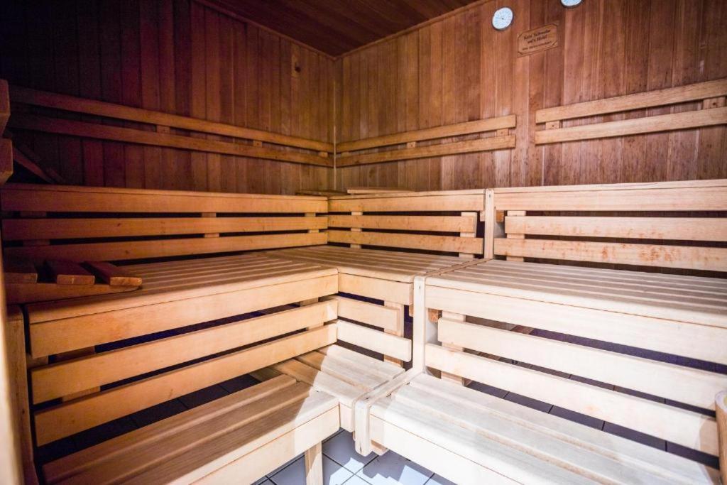 Ferienwohnung App Harmonie Mit Hallenbad Und Sauna By Monicare Seefeld in Tirol Exterior foto